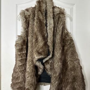 Mossimo Faux Fur Vest